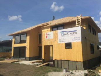 Einfamilienhaus Niederösterreich
<br>
Planung + Bauführung + Bau KG